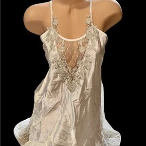 Flora Nikrooz Ivory Lace Chemise